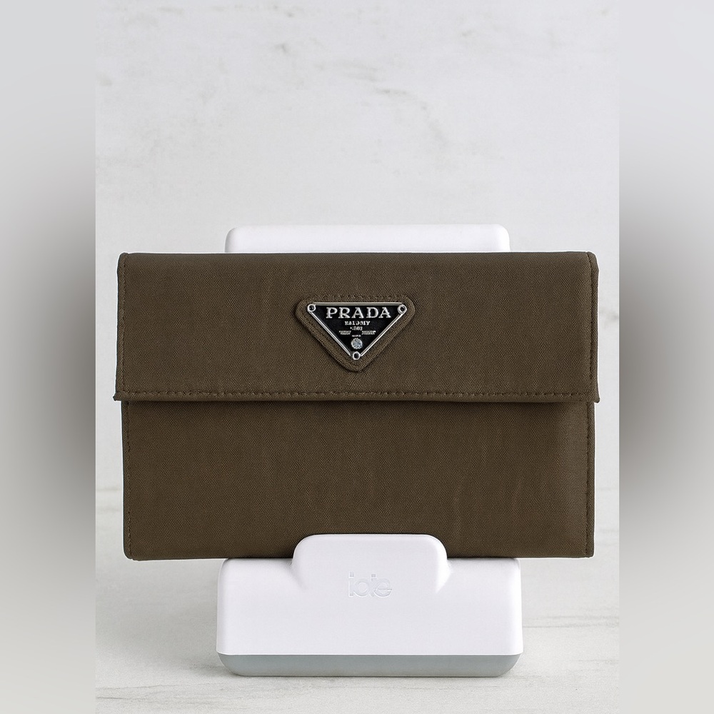 Brown Textured Leather Item
